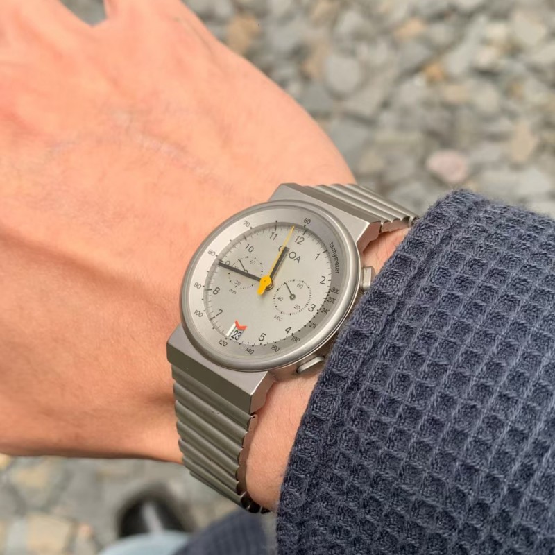 CILOA silver round watch men's - Luxury Watch Trends 2025 ulasan dan harga