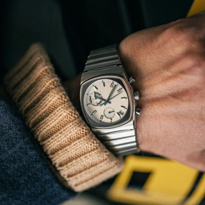 CILOA silver square sports wat - Luxury Watch Trends 2025 ulasan dan harga
