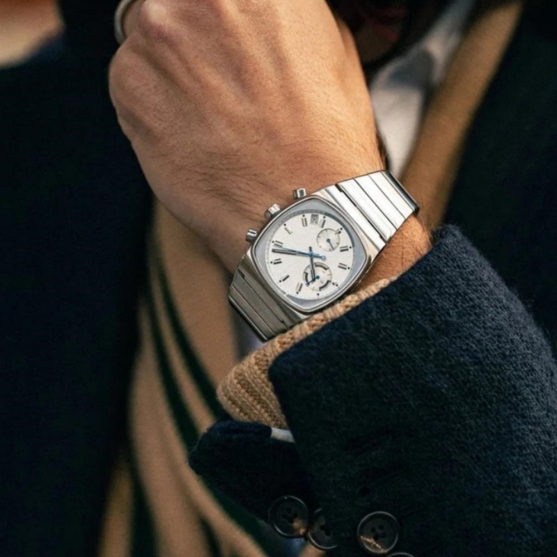 CILOA silver square sports wat - Luxury Watch Trends 2025 ulasan dan harga