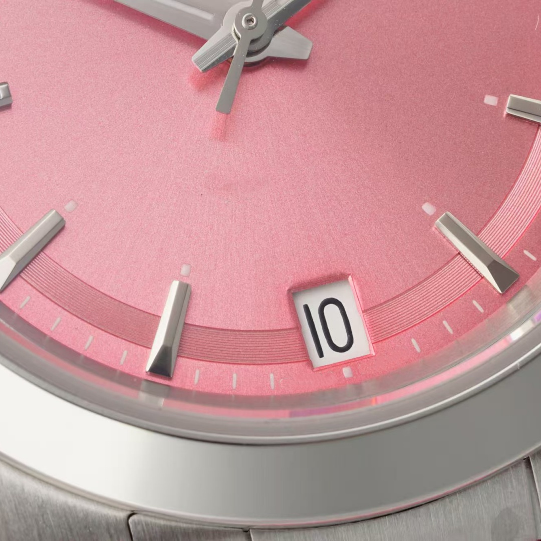 Women's Designer Wristwatch Gi - Luxury Watch Trends 2025 ulasan dan harga