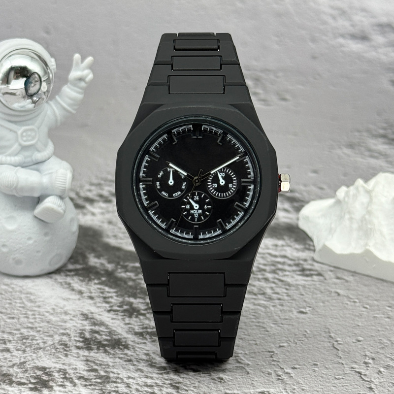 Famous Brand Fake Three-Eyed D - Luxury Watch Magazine ulasan dan harga